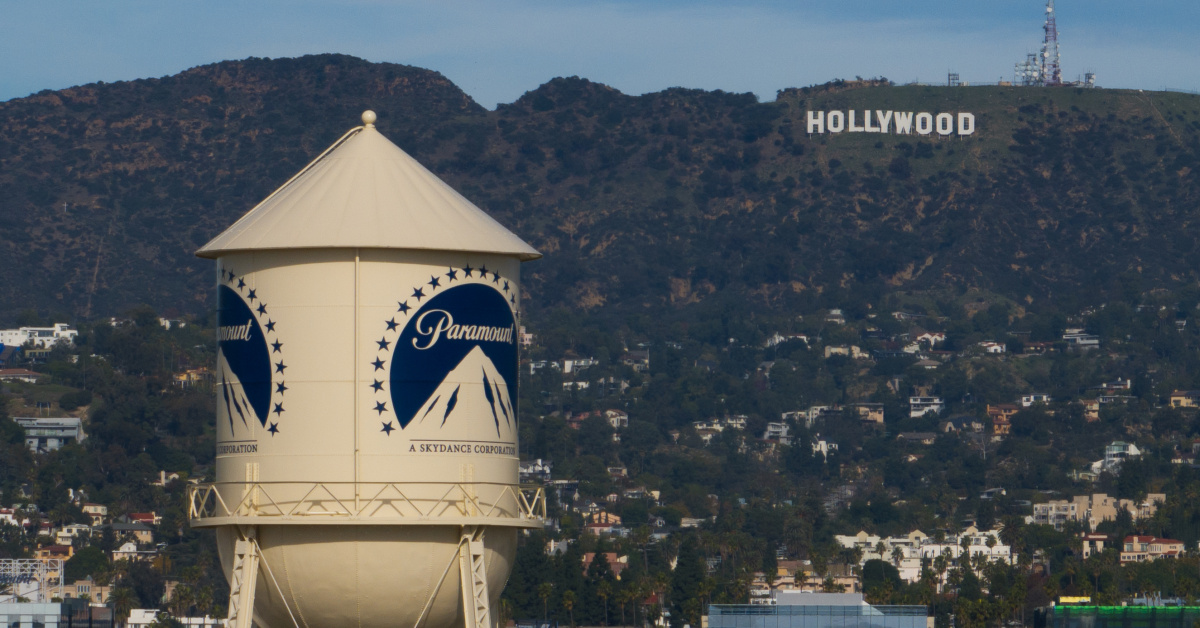 Warner Bros ile Warner Bros anlaştı