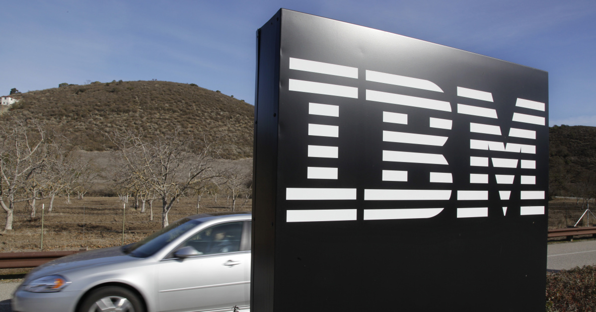 IBM'de tarihi düşüş