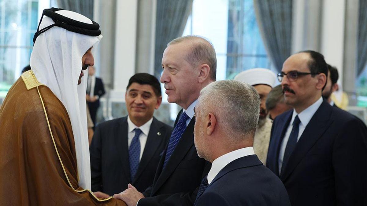 Cumhurbaşkanı Erdoğan, Katar Emiri Temim'e taziyelerini iletti