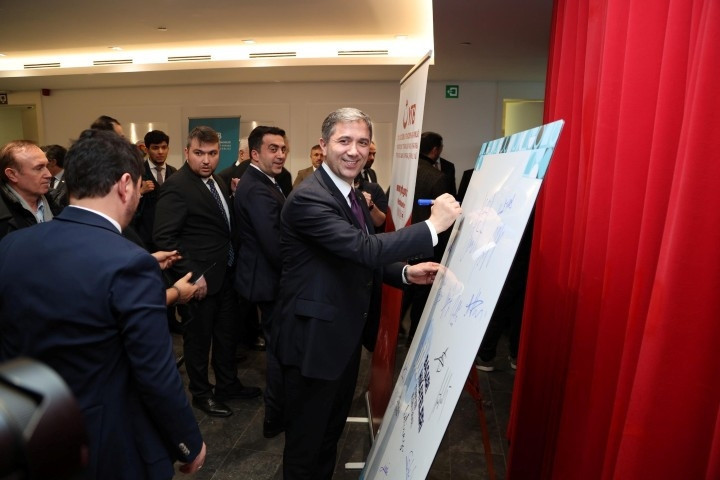 YTB, başarı hikayelerini Brüksel'de buluşturdu