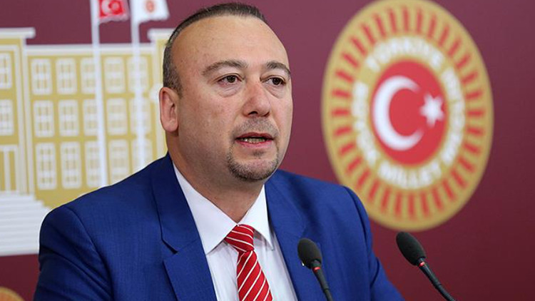Son dakika... Uşak Belediye Başkanı gözaltına alındı! Mallarını şoförüne devretti, sevgilisine kadro verdi iddiası