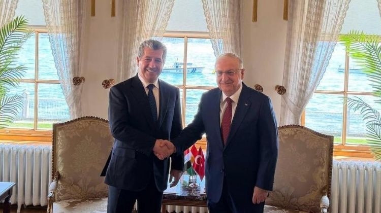 Milli Savunma Bakanı Güler, IKBY Başbakanı Barzani ile görüştü