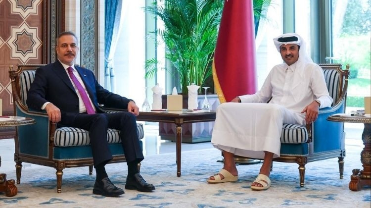 Dışişleri Bakanı Hakan Fidan, Katar Emiri Temim bin Hamed Al Sani ile görüştü