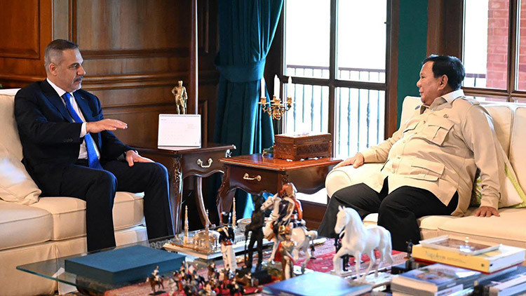 Dışişleri Bakanı Hakan Fidan Endonezya Cumhurbaşkan Subianto bir araya geldi