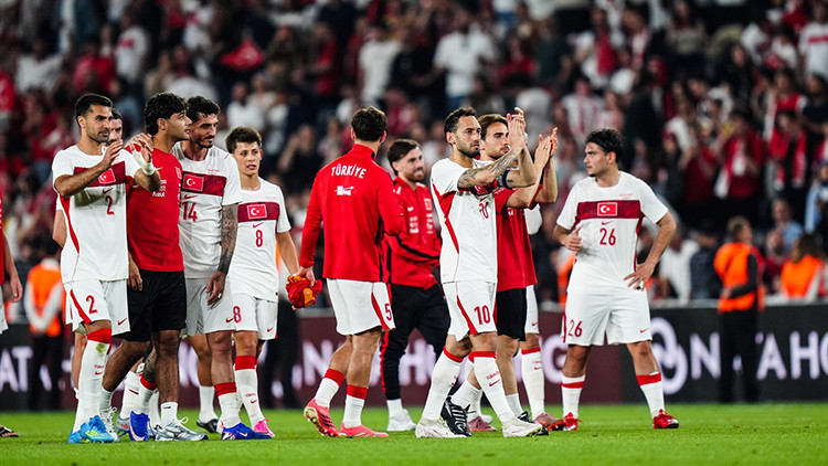 A Milli Takımın gruptaki '2 ülke, 3 şehir' yolculuğu