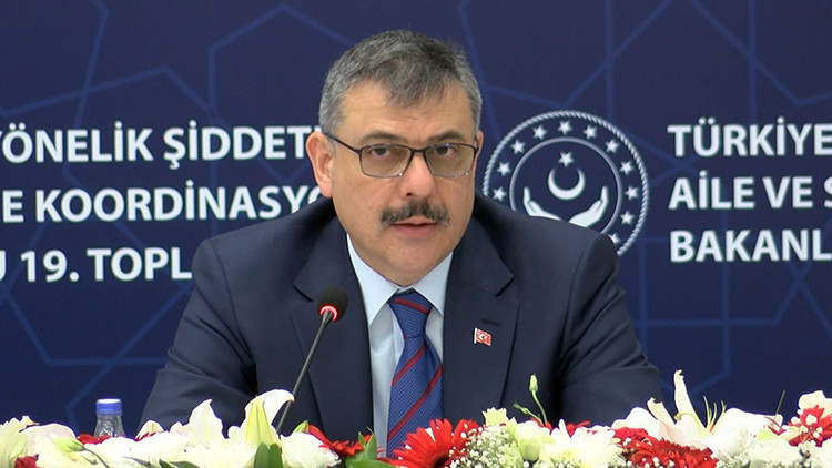 İçişleri Bakanı Çiftçi: KADES'i 9 milyon 713 bin 686 kişi indirdi