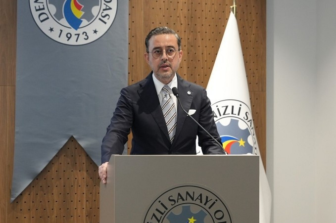 Sürdürülebilir büyüme için sanayi katkısı şart