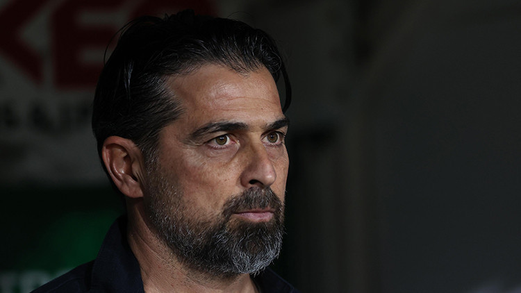 İlhan Palut: 'Takıma 5 ana transfer yapmak istiyoruz'