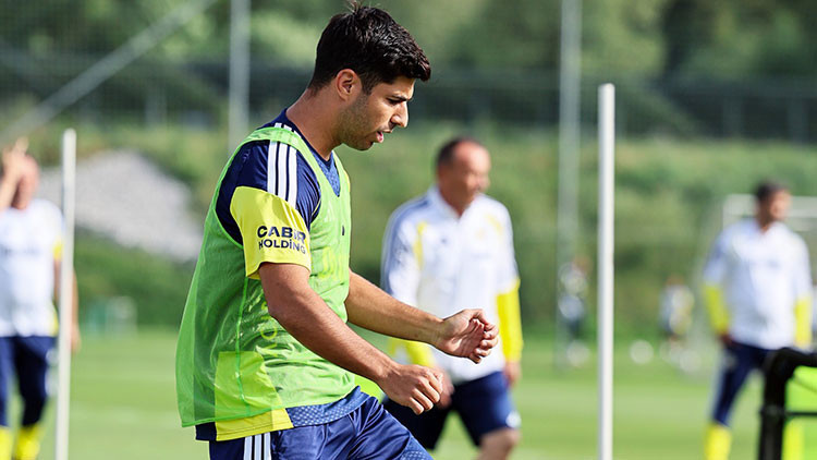 Fenerbahçe, günü çift antrenmanla tamamladı!