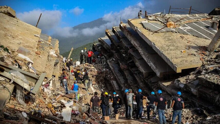 Venezuela'da can kaybı 3 bin 889'a yükseldi