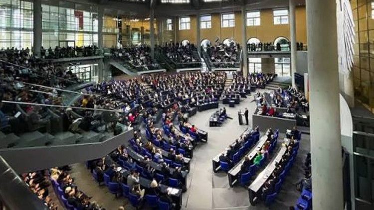 Almanya Federal Konseyi'nden İsrail yasasına onay