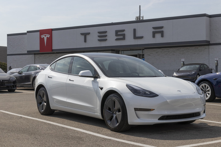 Tesla eski yöneticisinden çarpıcı iddia