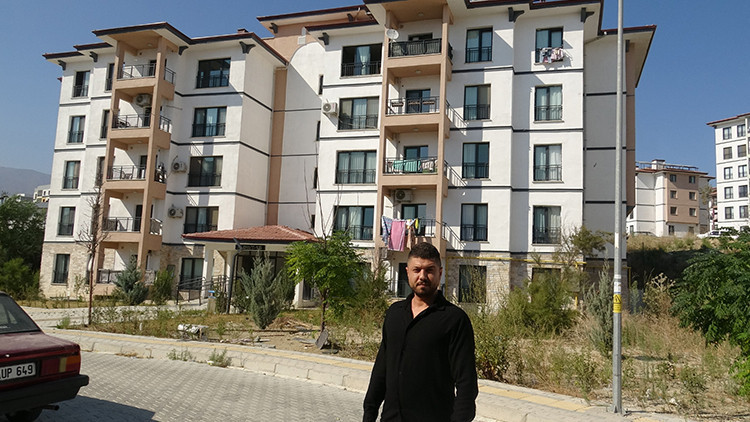 Hatay'da depremzedeye 'aynı ev' şoku: 1 milyon lira ödedi, 6 kişiye daha satıldığını öğrendi