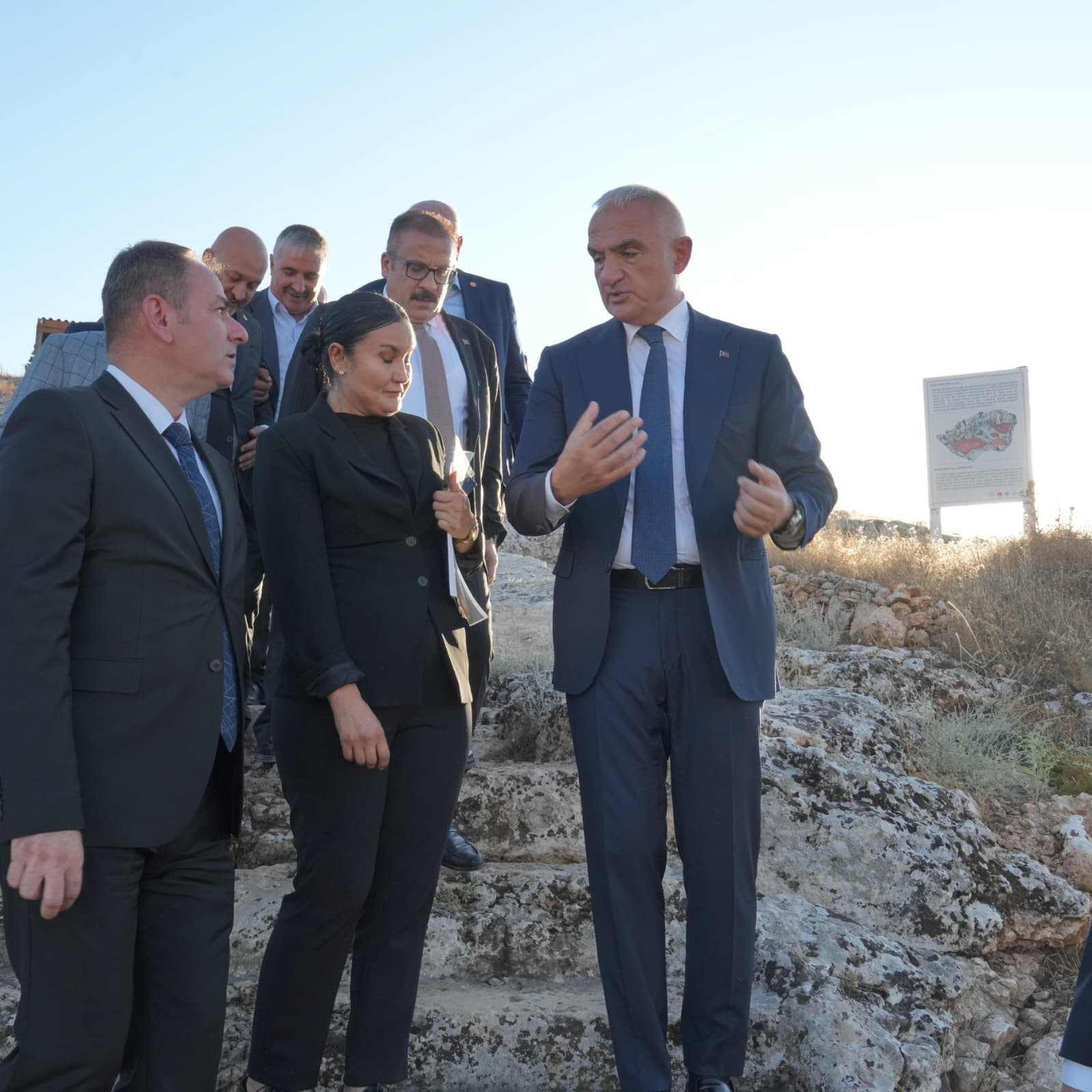Bakan Ersoy Adıyaman’da... Kommagene’nin kadim kenti Perre’de çalışmalar sürüyor