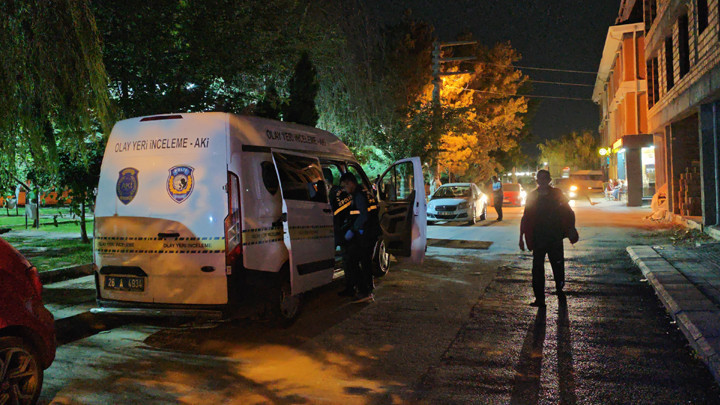 Misafirliğe gittiği arkadaşının evinin penceresinden düşerek hayatını kaybetti