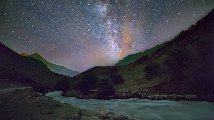 Van'da görsel şölen: Samanyolu ve Andromeda galaksileri aynı karede
