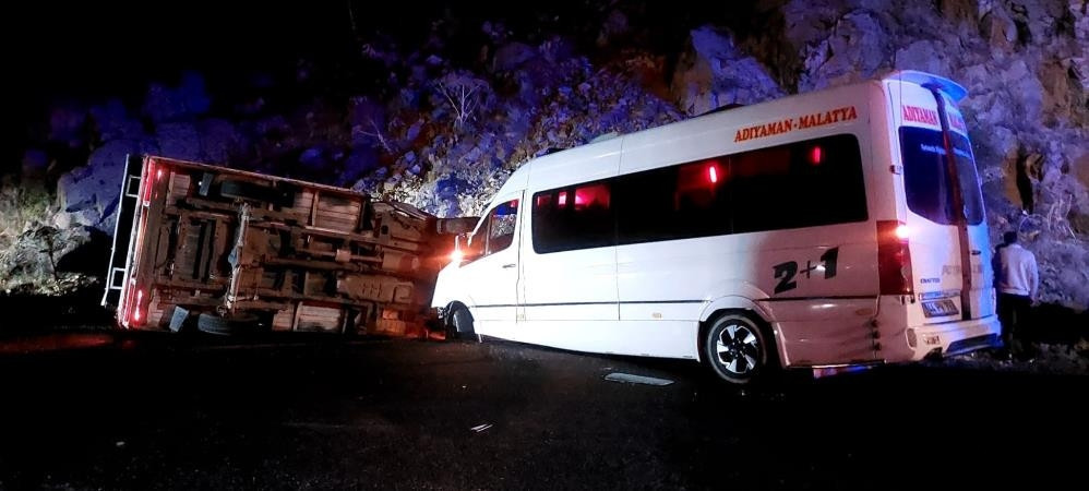 Giresun'da korkunç kaza! 23 kişi yaralandı