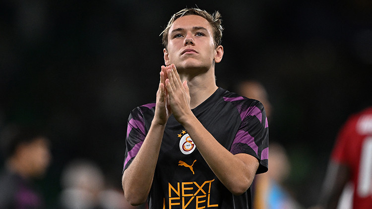 Aleksey Batrakov'dan Galatasaray açıklaması! 'Transferimin hakkını vermeliyim'