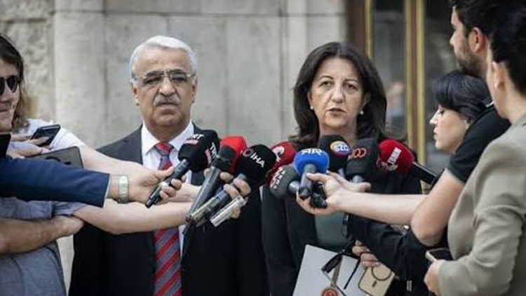 DEM Parti İmralı Heyeti üyeleri İmralı'dan ayrıldı
