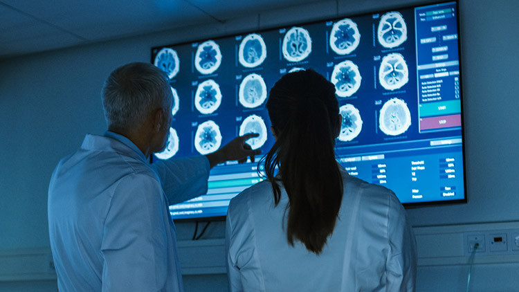 Çin'de akılalmaz vaka! Doktorlar gördüklerine inanamadı: En tehlikelisi kalbine saplanmış