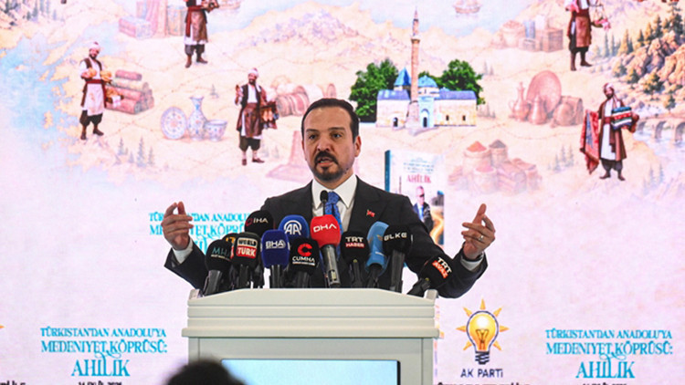 "Türkistan'dan Anadolu'ya Medeniyet Köprüsü: Ahilik" kitabı tanıtıldı