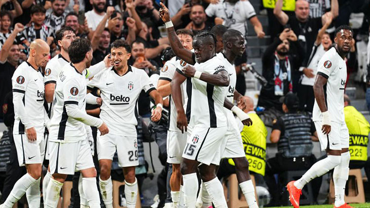 Beşiktaş sahasında kayıpsız devam ediyor!