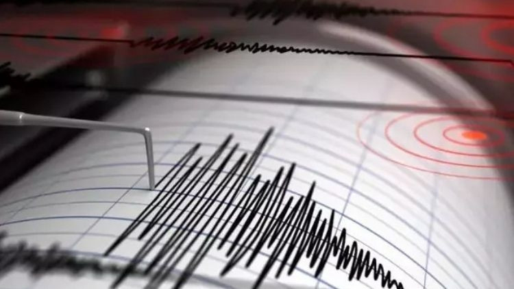 Son dakika : Ege Denizi’nde 3.8 büyüklüğünde deprem