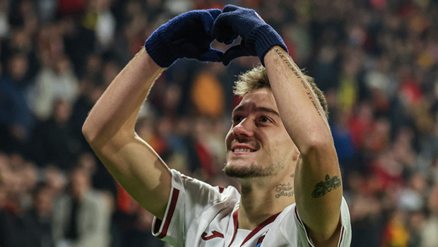 Trabzonspor, Ernest Muçi ile 3+1 yıllık anlaşma sağladı!