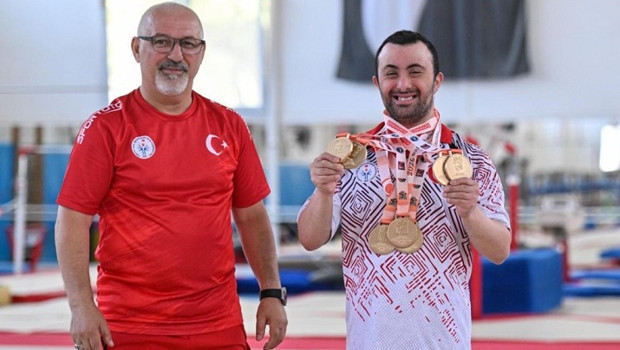 Alper Sofya’yı “yedi” bitirdi