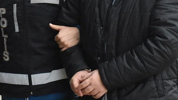 Ankara'da FETÖ'nün bilişim ağına 'Signal' darbesi: 10 gözaltı