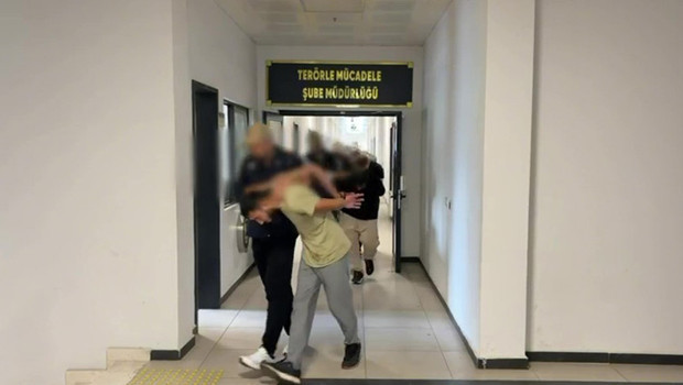 Kocaeli'de El-Kaide operasyonu: Gözaltına alınan 8 şüpheliden 5'i tutuklandı