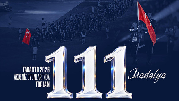 Bakan Bak'tan Akdeniz Oyunları'nı 111 madalyayla tamamlayan milli sporculara tebrik