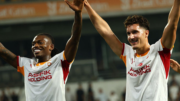 Galatasaray'da Rafael Leao ve Deniz Gül, ilk kez forma giydi!