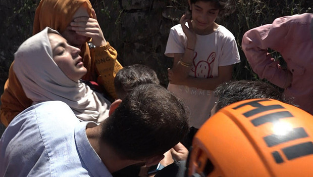 Bursa'da nefes kesen arama: Kayıp minik Emir bulundu, anne sarılınca kendinden geçti