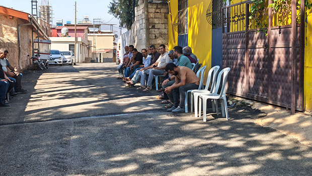 Batan gemide kaybolan kardeşlerin acısına 'IBAN'lı dolandırıcılık: Biz cenazemizi almadık, onlar para topluyor
