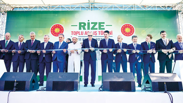 Cumhurbaşkanı Erdoğan Rize’de konuştu: Sağlıkta başarı hikâyesi yazdık