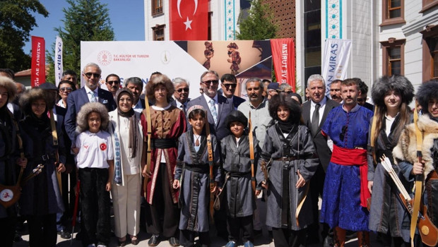 Kütahya yaşayan miras şöleni tüm coşkusuyla başladı