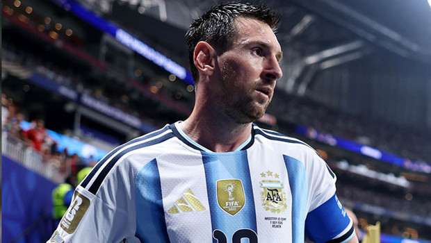 Lionel Messi, milli takıma veda için kadroda!