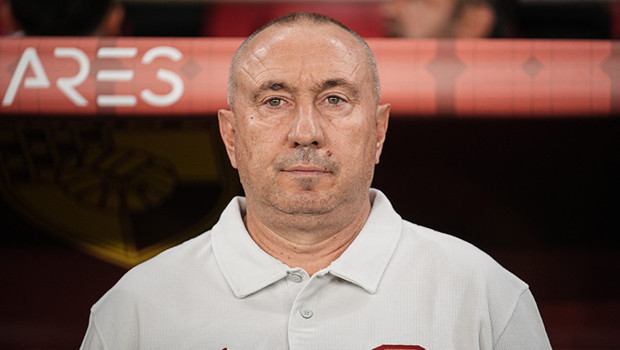 Göztepe'de Stanimir Stoilov'un sözleşmesi uzatıldı!