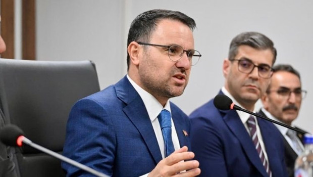 Adalet Bakanı Gürlek: Kanunun yürürlüğe girebilmesi için örgütün tasfiyesi ve silahlarını bırakılması gerekiyor