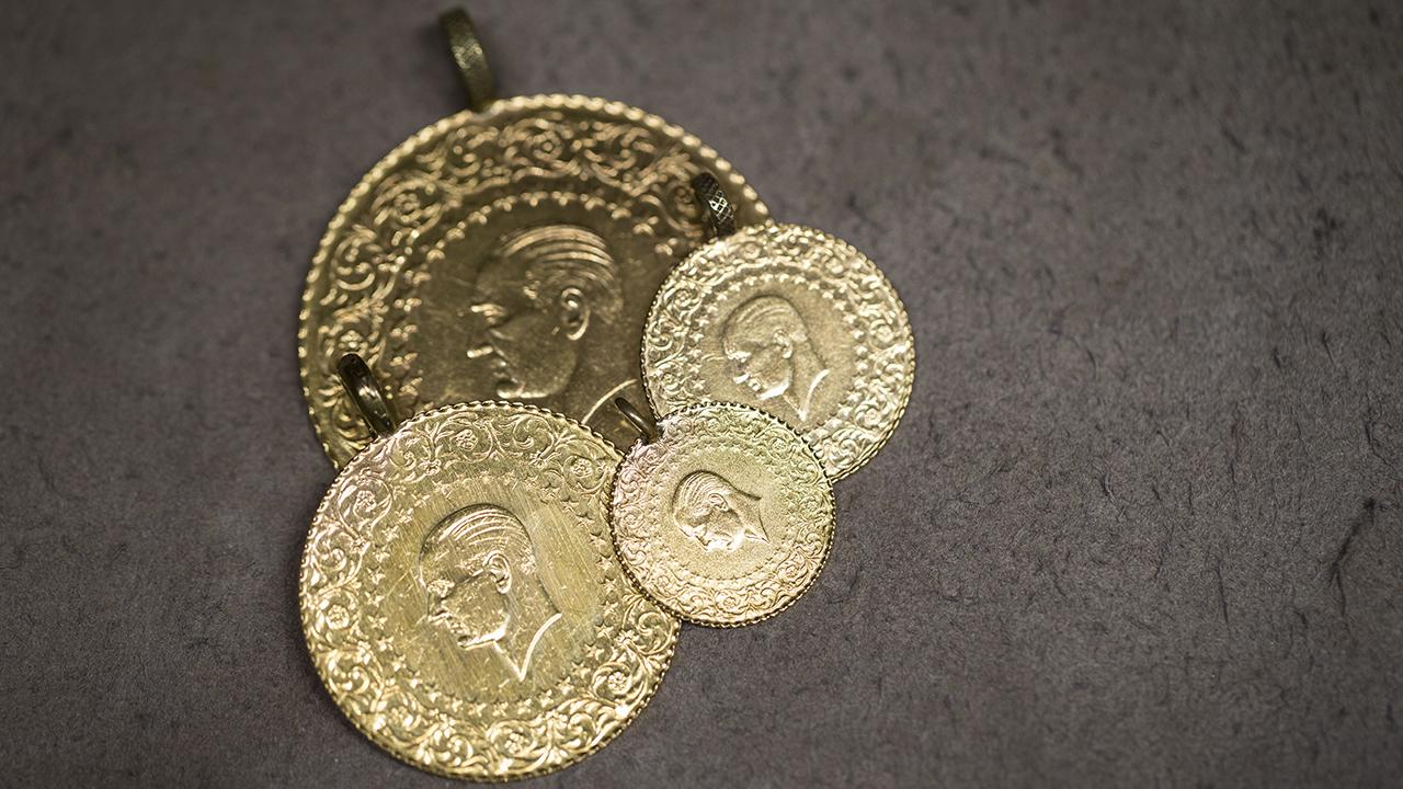 Gram altın haftaya düşüşle başladı