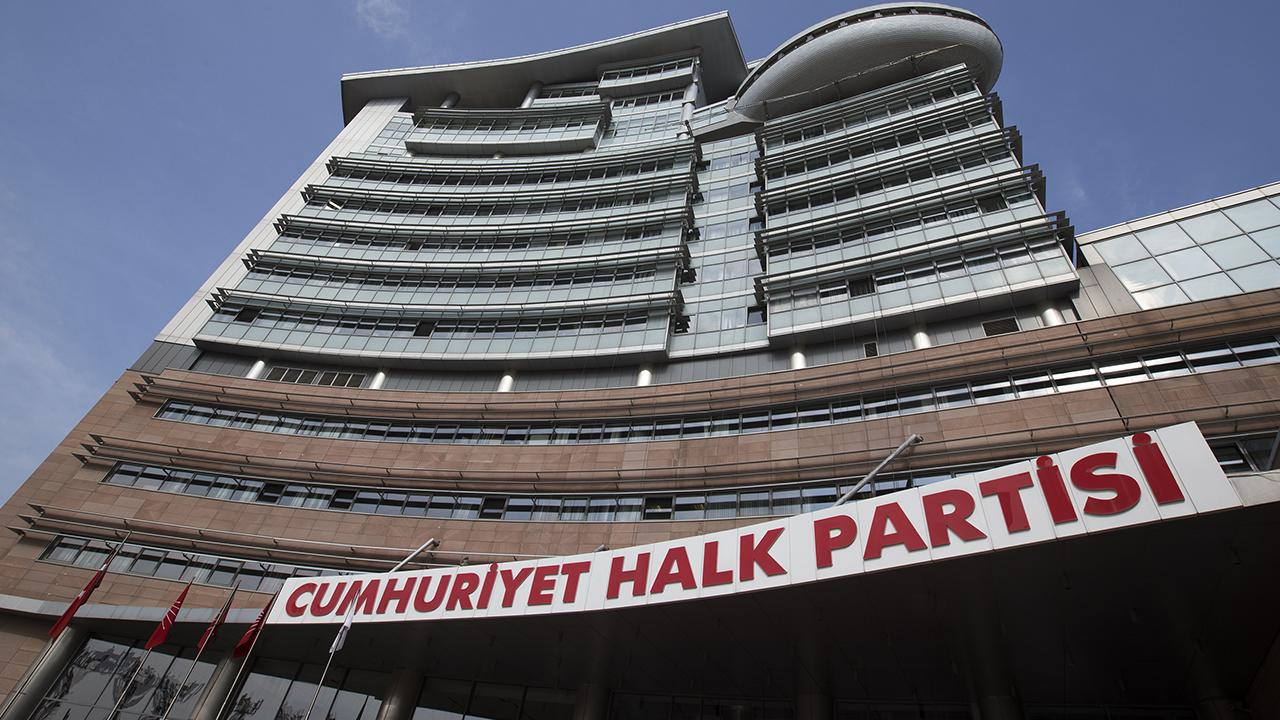CHP'de 9 ismin ihracı istendi