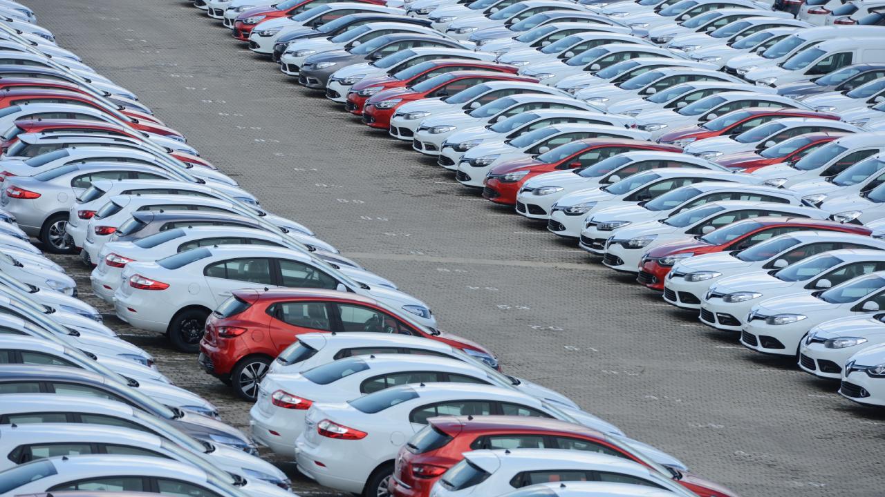 Yılın ilk çeyreğinde 215 bin otomotiv ihraç edildi
