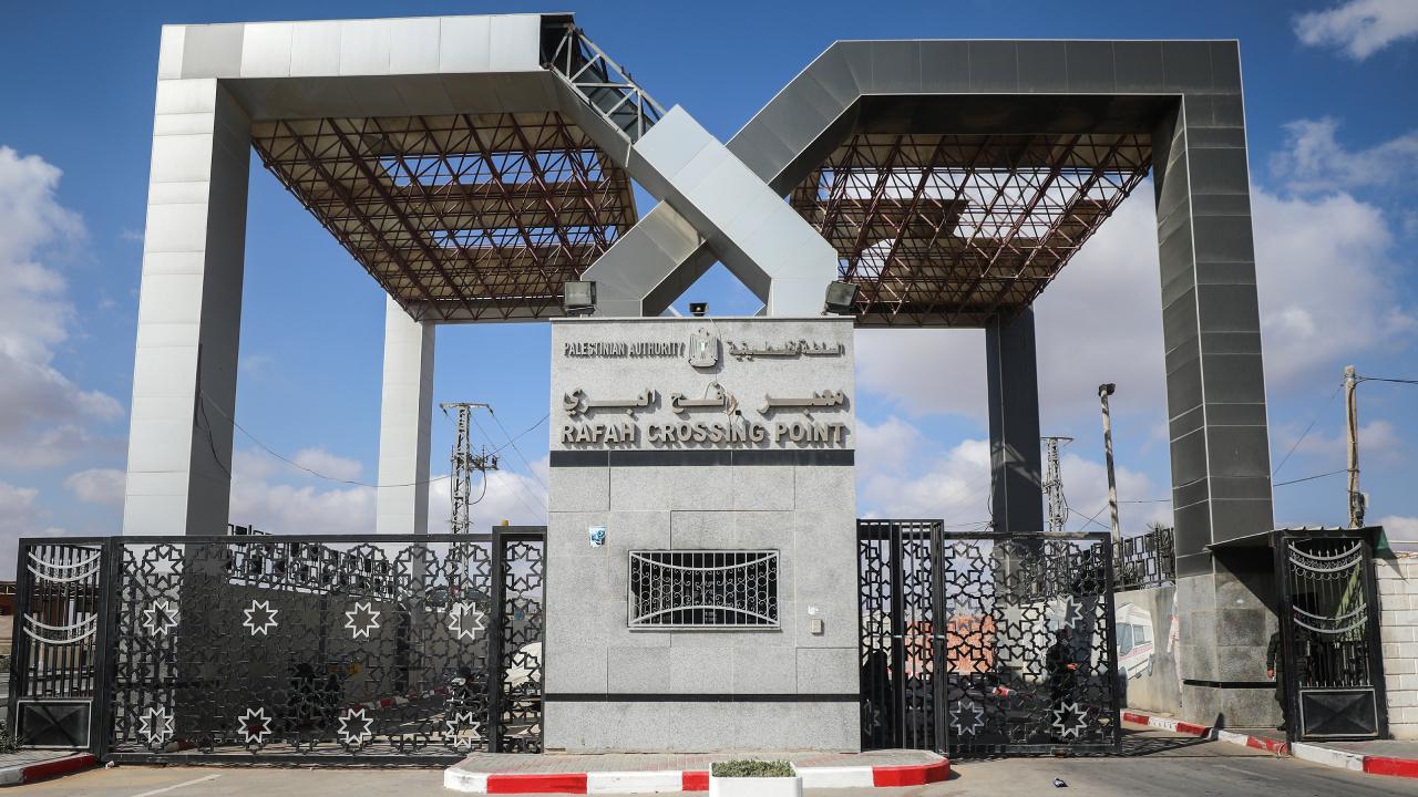 BM: İsrail'in Gazze'ye açılan sınır kapılarını kapatması kararından derin endişe duyuyoruz