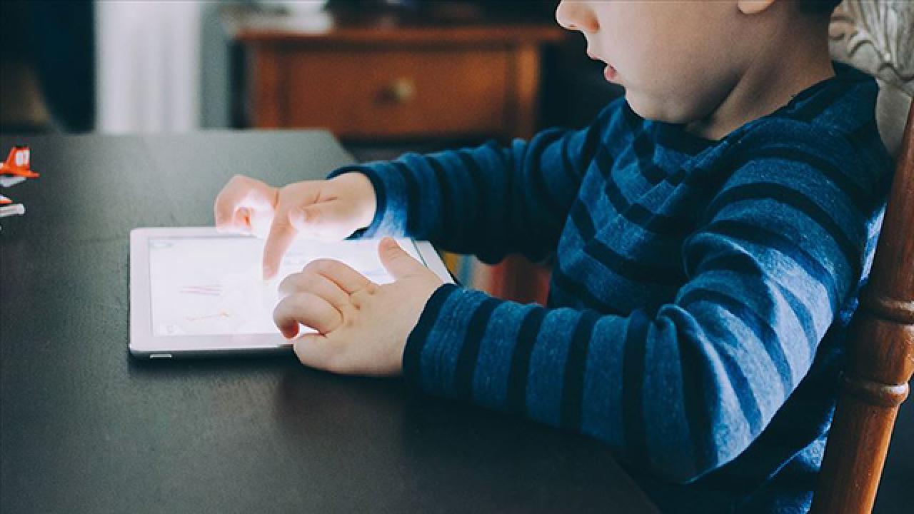 15 yaş altı için sosyal medya kısıtlamasında takvim netleşti