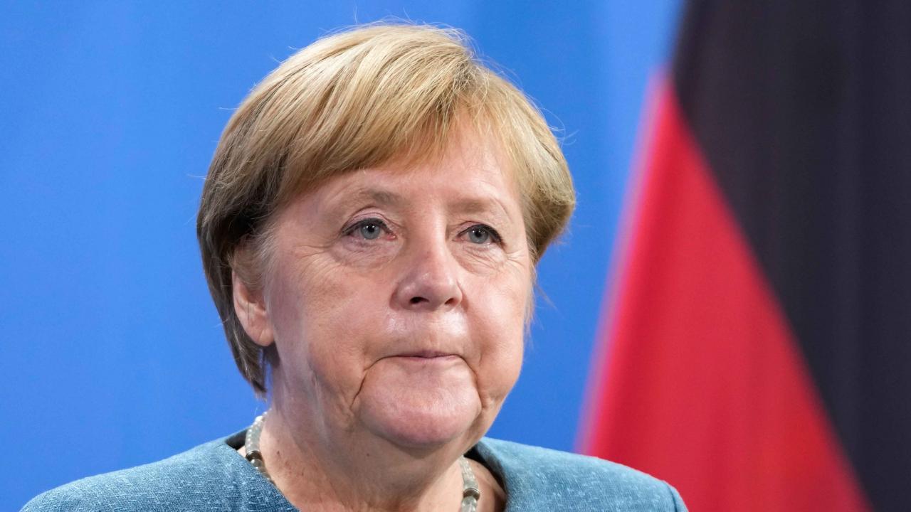 Merkel'e göre Avrupa, dünyanın en güçlü kıtası olmaktan çok uzak