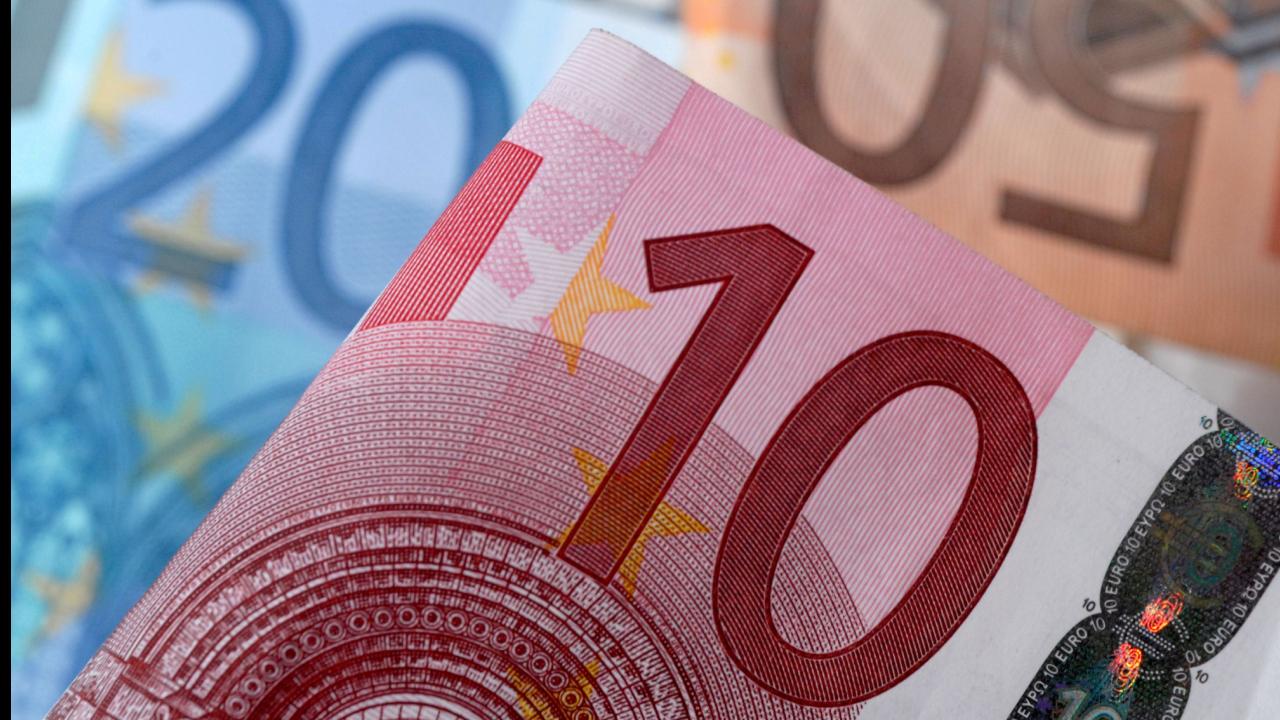 Euro Bölgesi'ne savaş freni