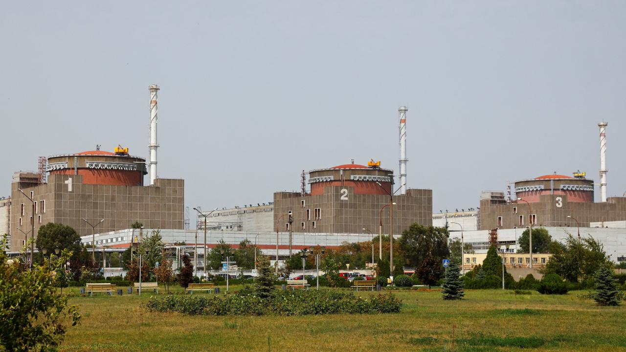 Rusya: Ukrayna, Zaporijya Nükleer Güç Santralinin ulaşım binasına saldırdı
