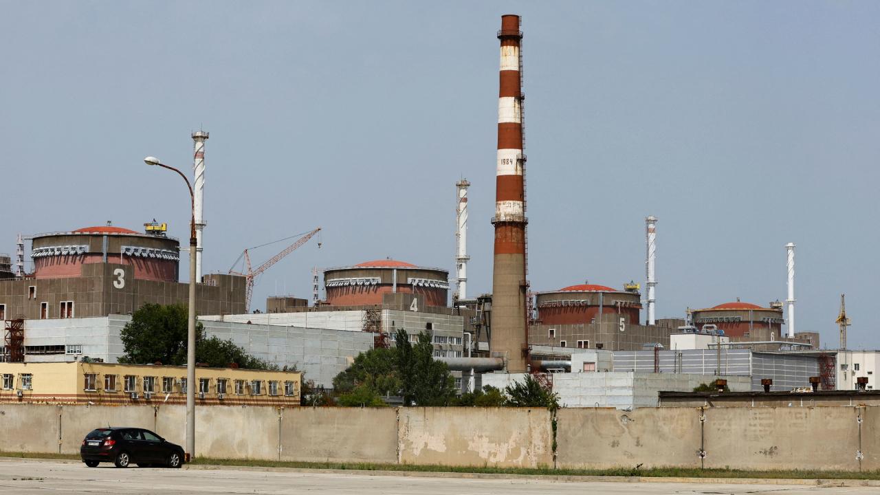 Rosatom: Zaporijya Nükleer Güç Santrali'ne Ukrayna İHA'sı isabet etti