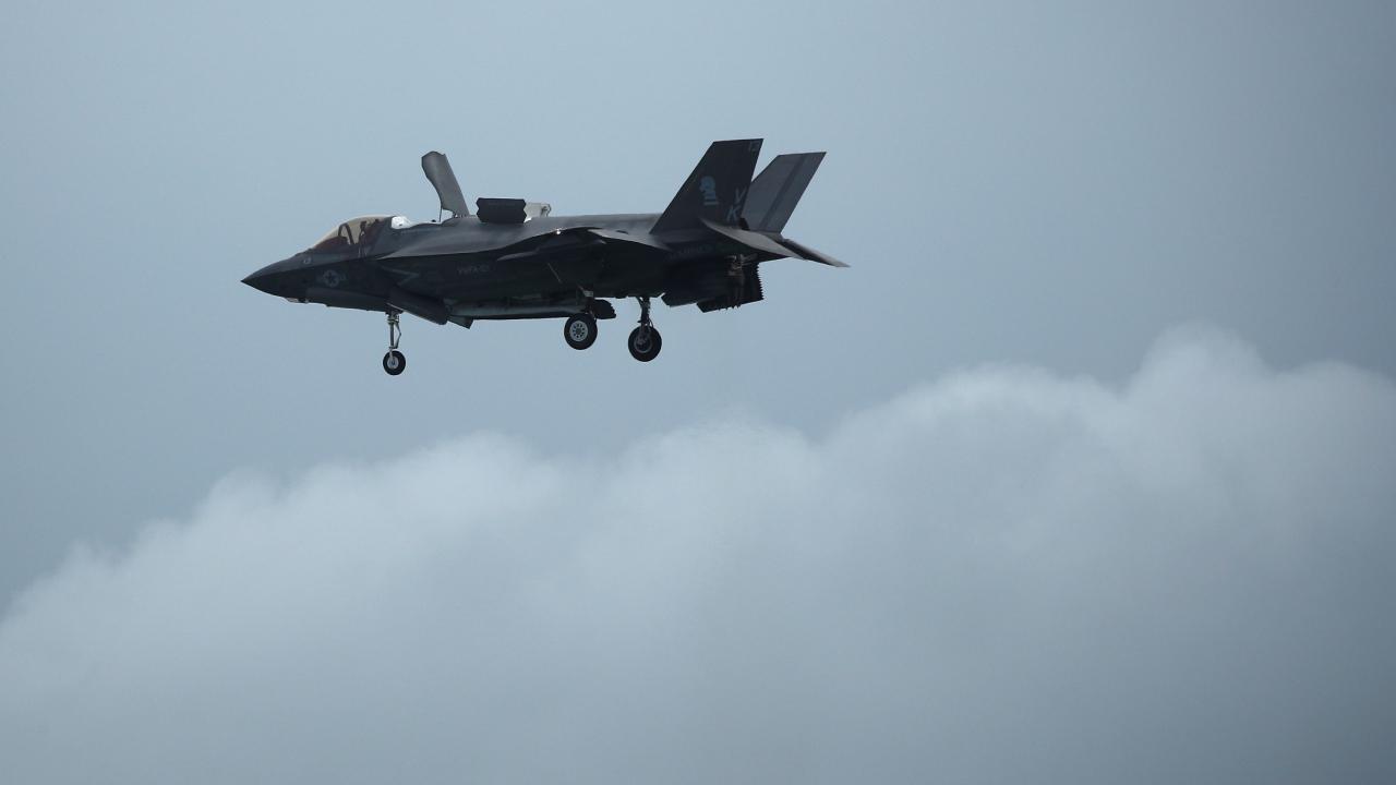 İran Devrim Muhafızları: Ülkenin orta kesimlerinde ABD'ye ait F35 savaş uçağı düşürüldü